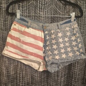 Patriotic American Flag Grayson Denim Shorts Size M Stars & Stripes